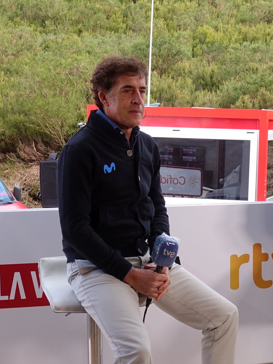 Etapa reina en #LaVuelta20 con llegada en la Farrapona
La estamos comentando desde la salida en @teledeporte y a las 16h en @La1_tve
Hoy con @PuritoRodriguez como invitado
#VueltaRTVE31o #RodamosJuntos https://t.co/njOuFZ5UxT