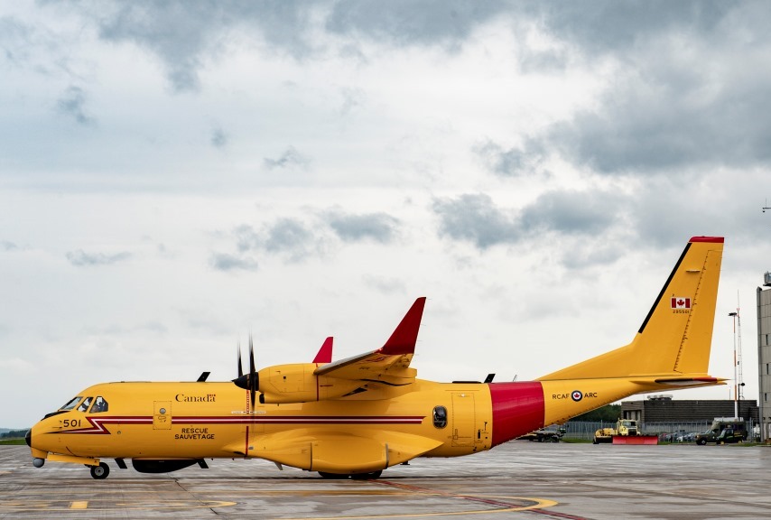 RUSI_NS's tweet photo. "Kingfisher Joins RCAF Flock" https://t.co/LjVz5SRnWL #CC295 #Kingfisher search&amp;rescue #SAR aircraft 295501 1st of 6 to be delivered to @RCAF_ARC #RCAF in 2020; 16 total from Fixed-Wing Search&amp;Rescue #FWSAR project https://t.co/jiGCa0XjBi https://t.co/FsIqSuasVk