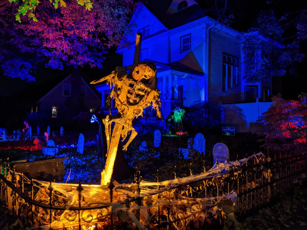 Halloween yard haunt is live and getting even bigger today! #Halloween #yardhaunt #HalloweenAtHome