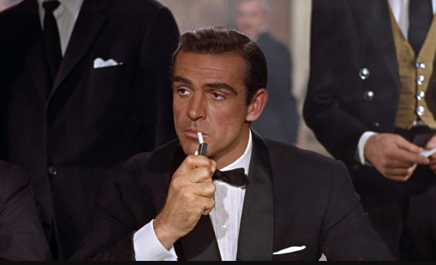 LucaMarelli72's tweet photo. Ecco, aveva anche i suoi 90 anni ma mancava giusto la scomparsa di Sean Connery in questo disgraziato anno.

#SeanConnery https://t.co/m4qHZb7wYR