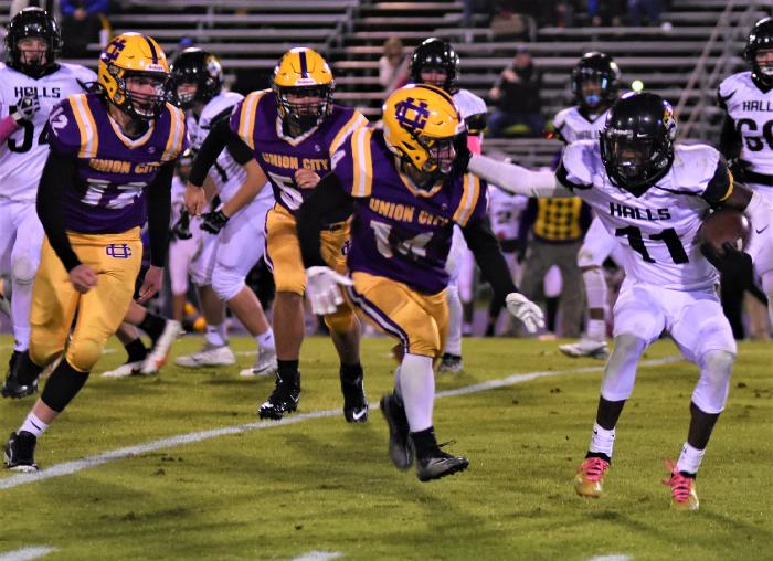 Tornadoes hit high gear heading into playoffs with Halls romp - Rematch with reigning champs in two weeks (Oct. 31, 2020) edne.tw/n677658
