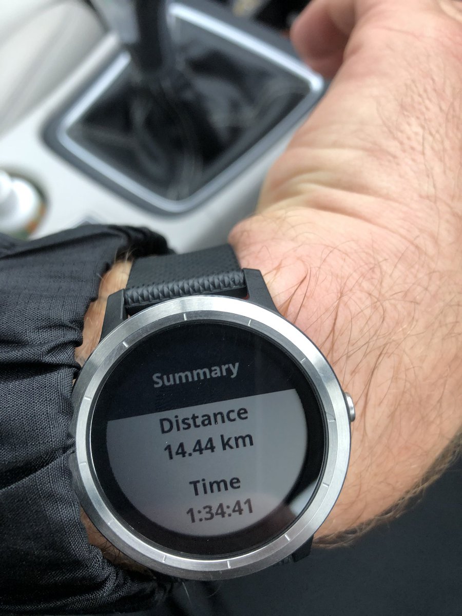 antpearson10's tweet photo. @smiffy_dawson @jbeavers10 @CommonEdger @EricTho95523475 @wrenroversfc @thorntonfc @PoultonFC No days off pal https://t.co/y3UhHzvMHP