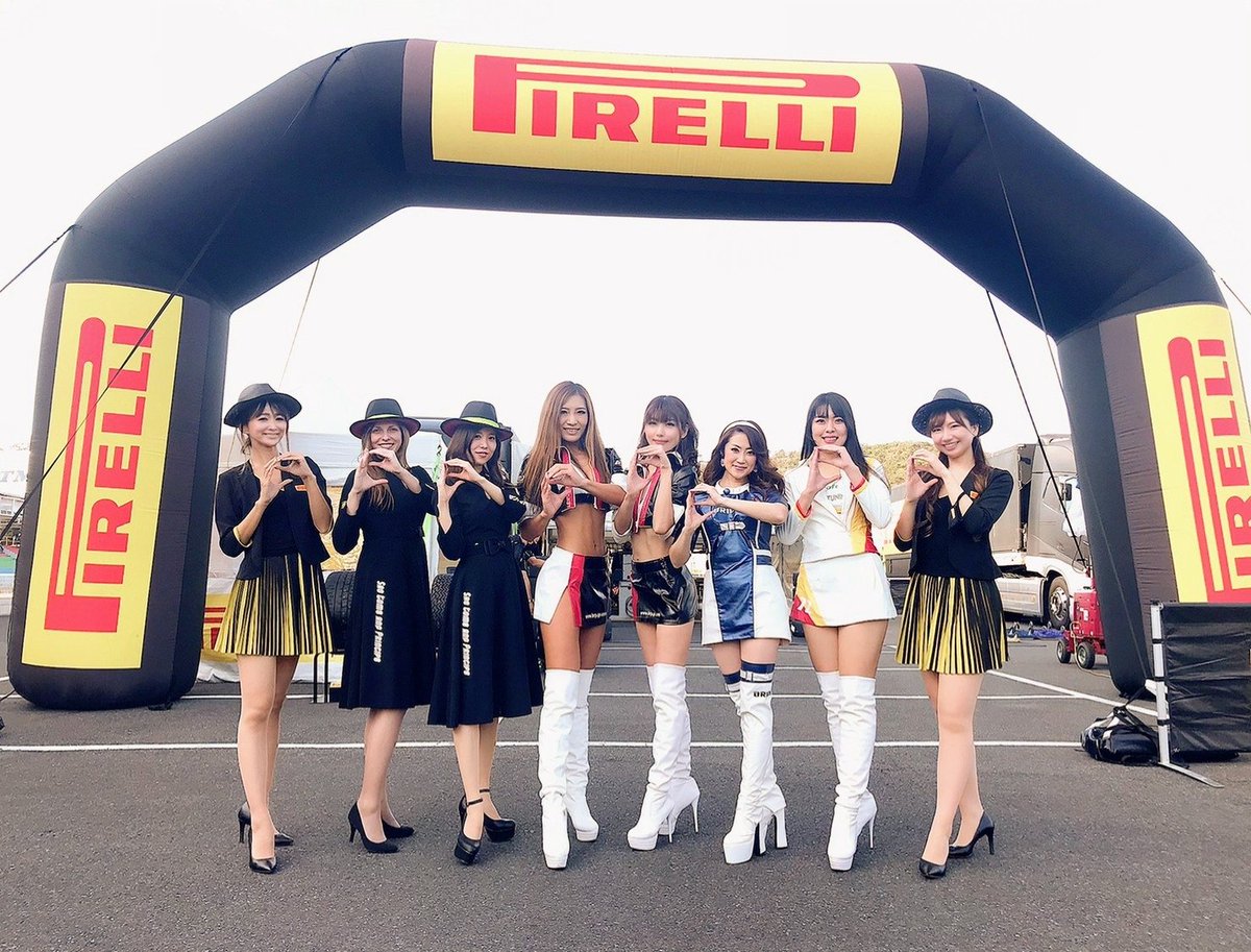 REIKA_JAPAN_'s tweet photo. ❤イーコネガールズRQ集合写真❤
事務所e-Connectionの皆でeマーク📷✨
デビーちゃんだけ写ってないけど😭
明日も宜しくお願いします😍
#スーパー耐久レース #S耐 #race #サーキット #BRP #バースレーシングプロジェクト #BRPsoulangel #レース #レースクイーン #racequeen #gridgirl #econnection https://t.co/4pGqEl2438