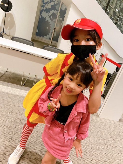 Twitterのコスプレ画像17