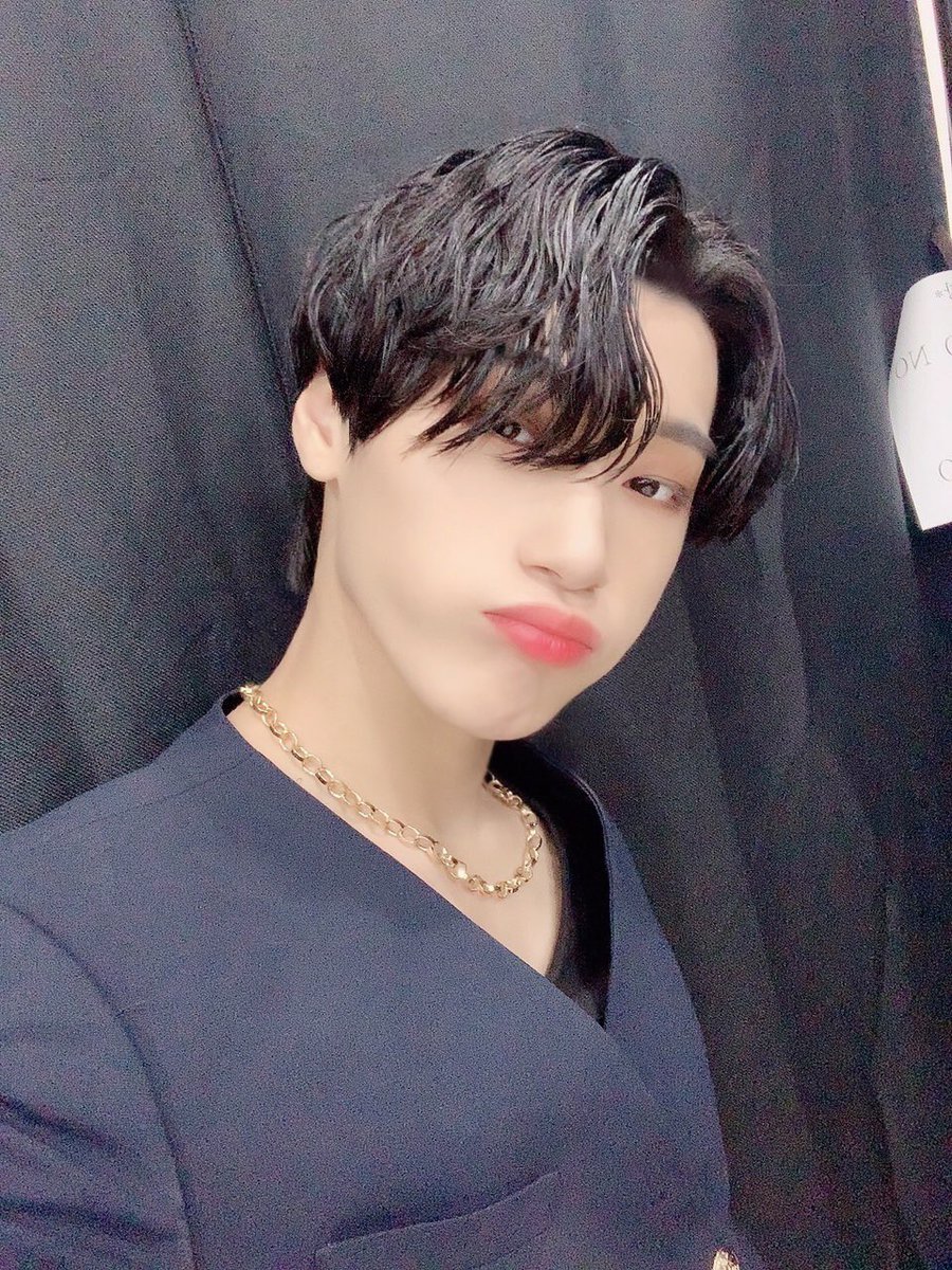 ATEEZofficial's tweet photo. [#산] 고생했어요, 모두들❤️
너무 보고싶었어요🏔
#ATEEZ #에이티즈 https://t.co/ofi51e3k4J