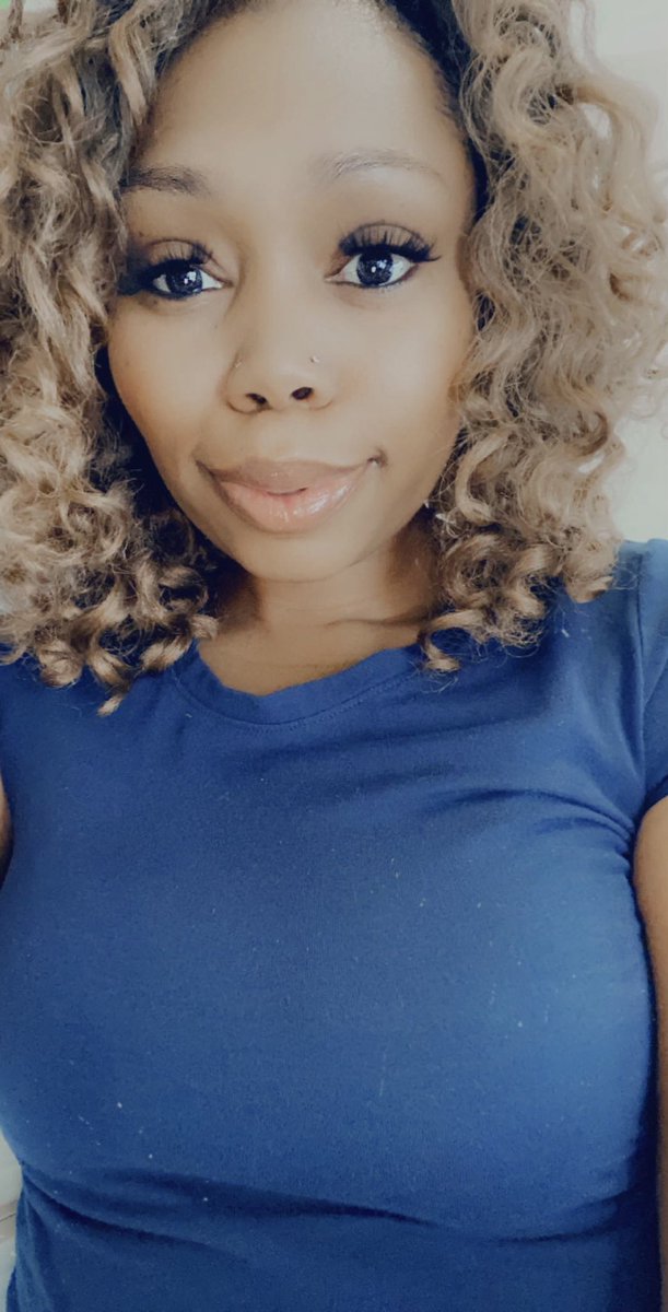 MsGabby15's tweet image. Mental health is important! 

#Fridayvibes
#💖
#Curlyvibes #Lateupload