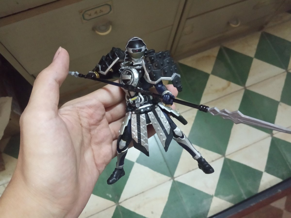 Twoucan 黒影 の注目ツイート モデル Twoucan 黒影 の注目ツイート モデル
