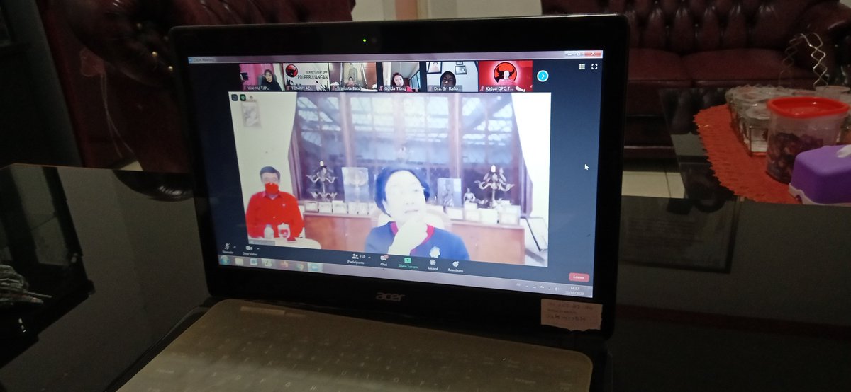 DPC PDI Perjuangan Kab. Cirebon melalui petugas Partai di Legislatif dan eksekutif mengikuti workshop DPP PDI Perjuangan bersama Tri Rismaharani Ketua DPP Bidang Kebudayaan