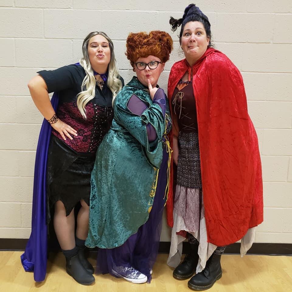 lvrecruits's tweet photo. Happy Halloween #USD453 staff and students! Have a fun and safe weekend๐ https://t.co/rNCSviUIUr