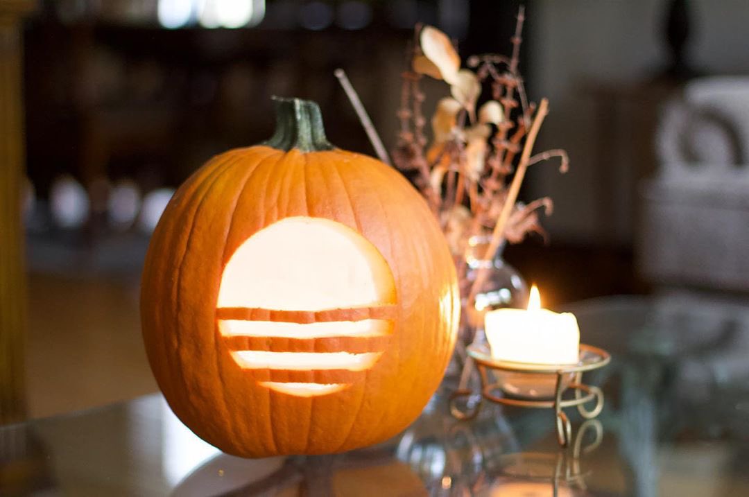 #Repost • instagram.com/andrewscottbra… The People’s Pumpkin! Showing a little Milwaukee pride this Halloween. 🌅