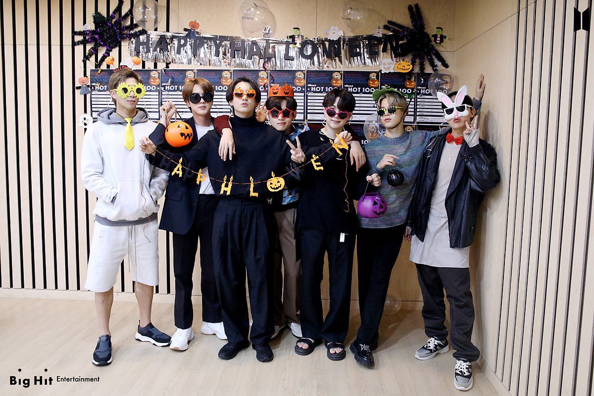 𓆡 bbbin⁷ ♡⃣SALE 🔥BTS&BT21 ปิดร้าน tweet media