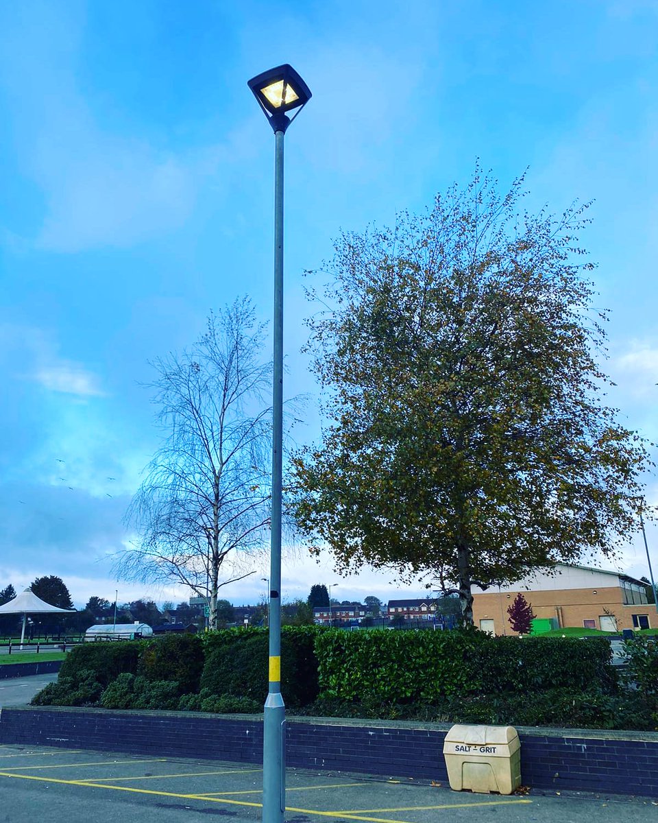 NewPhase9's tweet image. 💡 LED Conversion 💡
@ Bolsover &amp;amp; Sprinwell Schools.

 .
If you or your business is interested in converting to LED, saving money &amp;amp; helping the 🌏 then drop us an email.
⬇️
Info@newphaseled.co.uk 
#ledconversion
#industrial #independent #commercial #lighting #schools #grounds