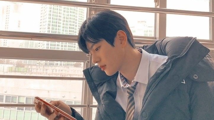 drxversoul's tweet photo. ❥    〔 ʀᴏʟ 〕: @goldxnspark.

     ❝𝘐 𝘣𝘦𝘭𝘪𝘦𝘷𝘦 𝘪𝘯 𝙝𝙖𝙩𝙚 𝘢𝘵 𝘧𝘪𝘳𝘴𝘵 𝘴𝘪𝘨𝘩𝘵.❞ https://t.co/qOCXogBlVd