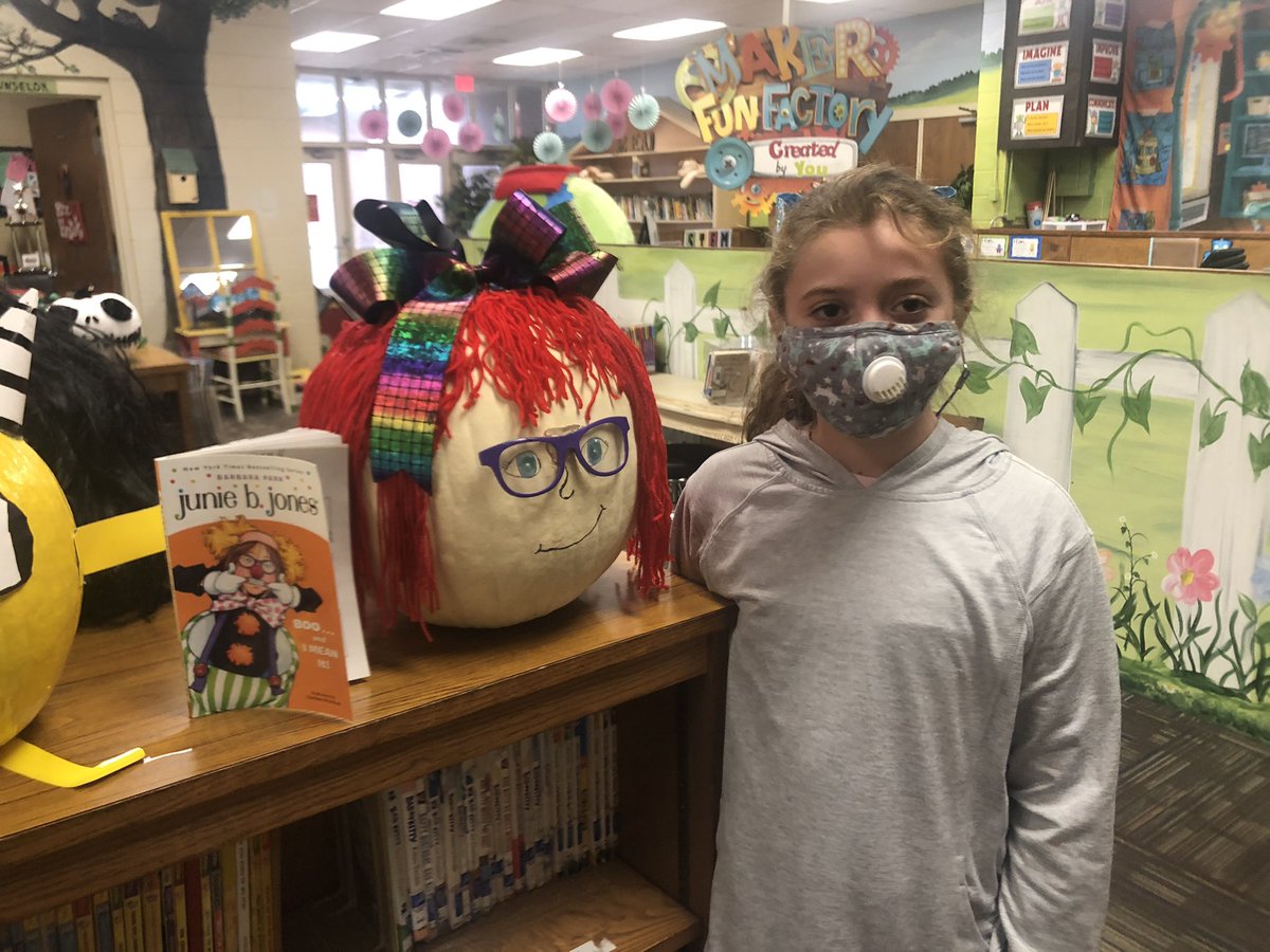 Mrs. Irwin tweet media