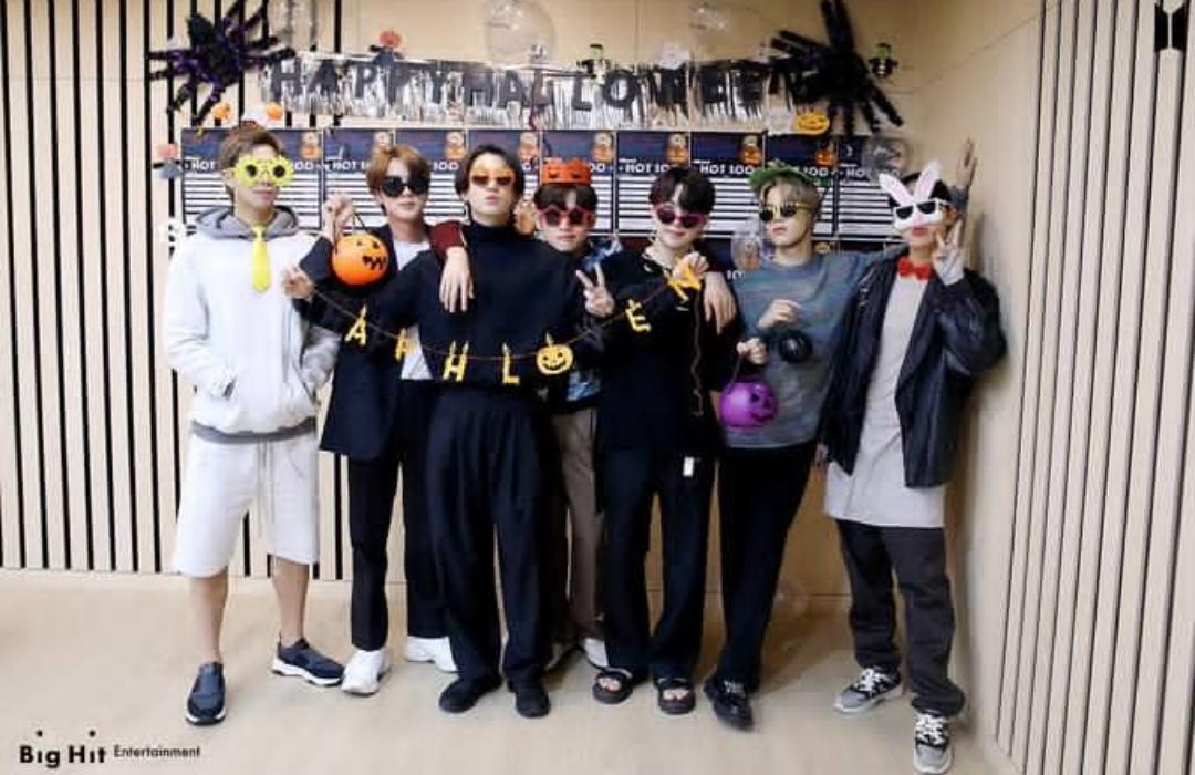 Risa9218's tweet photo. gumush gemessss omg😍😍😍😍 #Halloween https://t.co/yrbCq3iURQ