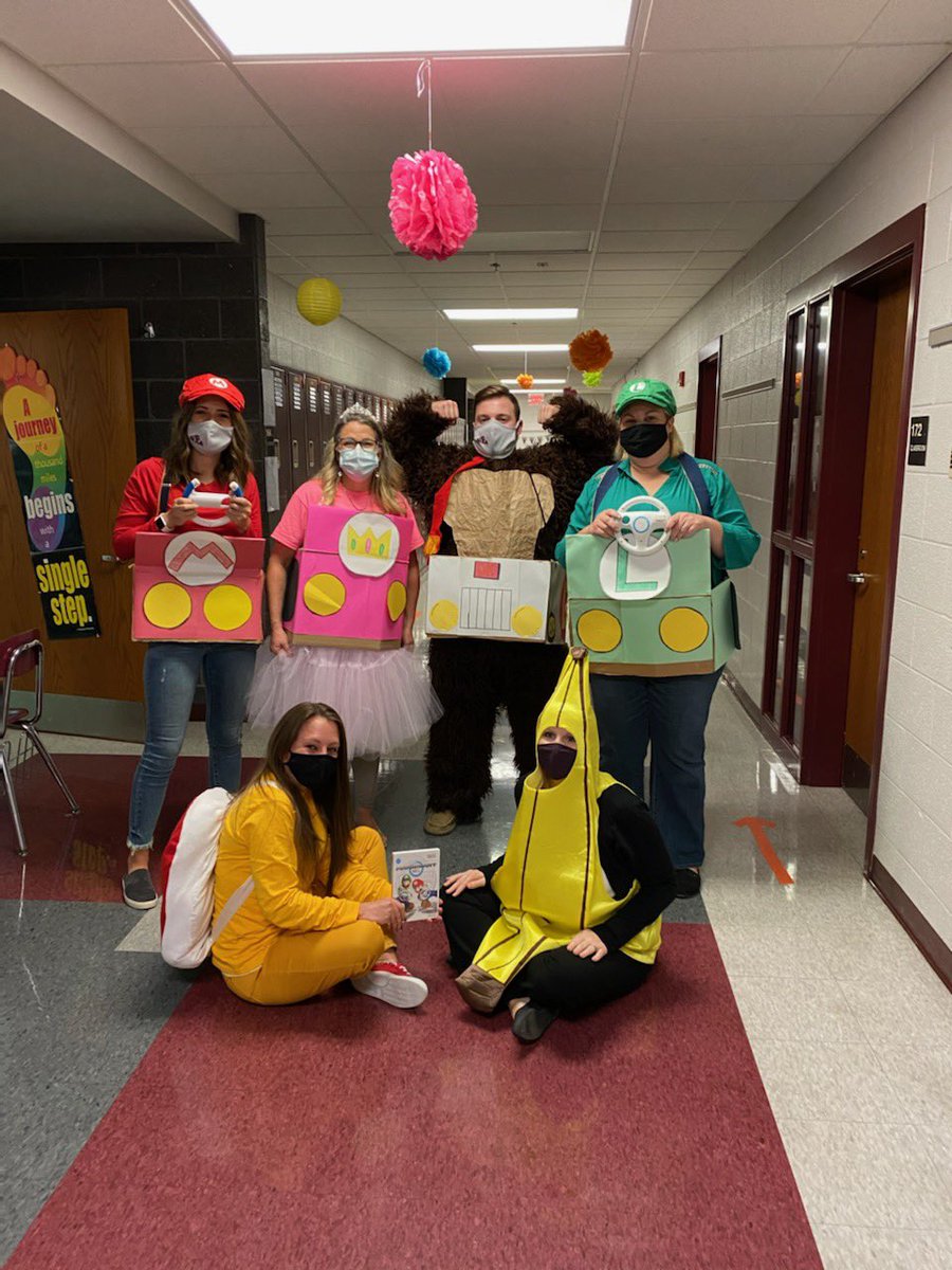 NikiMuk's tweet image. Happy Halloween from your friendly Mario Cart characters!! #pathfinderpride @Miss__Richard @PetrilloScience @FrogsMath