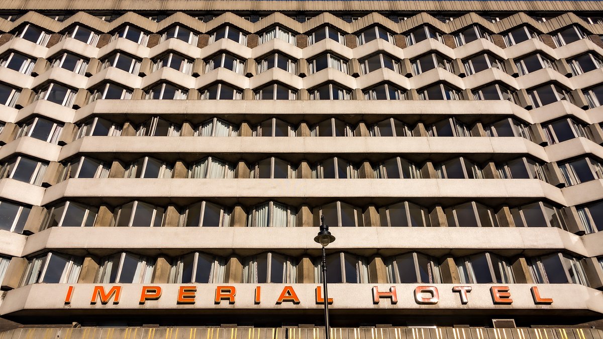 stevemouzon's tweet image. Two hotels in London, separated by about a hundred feet and a hundred years. What should this tell us about progress in architecture?