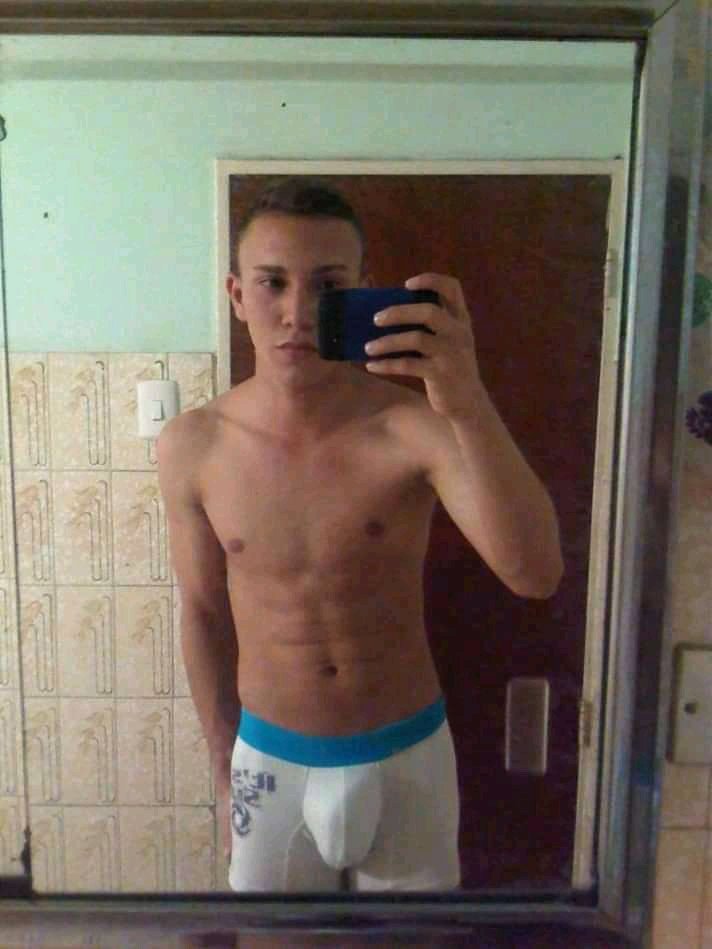 GaelIgnacio5's tweet image. Quiero comer culo hoy