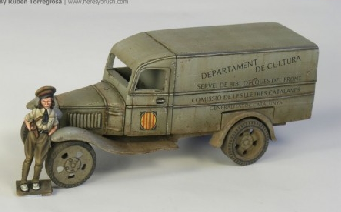 Ostres el que acabo de descobrir a #MinaironsMiniatures! El bibliobús del Front <a href="/bibliotequescat/">Biblioteques</a> <a href="/lletres/">Lletres catalanes</a>  <a href="/cultura_cat/">Cultura</a> en miniatura. Això no pot faltar. Ja feu tard minairons.eu/es/vehiculos-e….