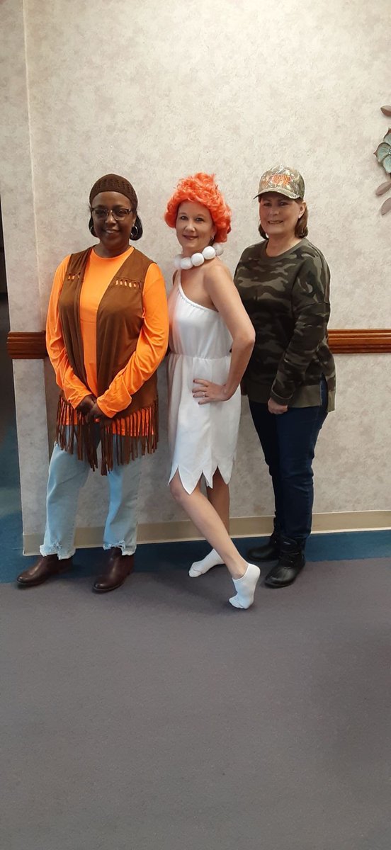EnglandAirpark's tweet photo. Happy Halloween from the employees of England Airpark & Alexandria International Airport! And CONGRATULATIONS to Paula Lazarone on winning both our Chili Cook-Off and Costume Contest. #HappyHalloween #EmployeeFun #EnglandAirpark #FlySafeAEX #FlyAEX https://t.co/p4Q7mK5hjZ