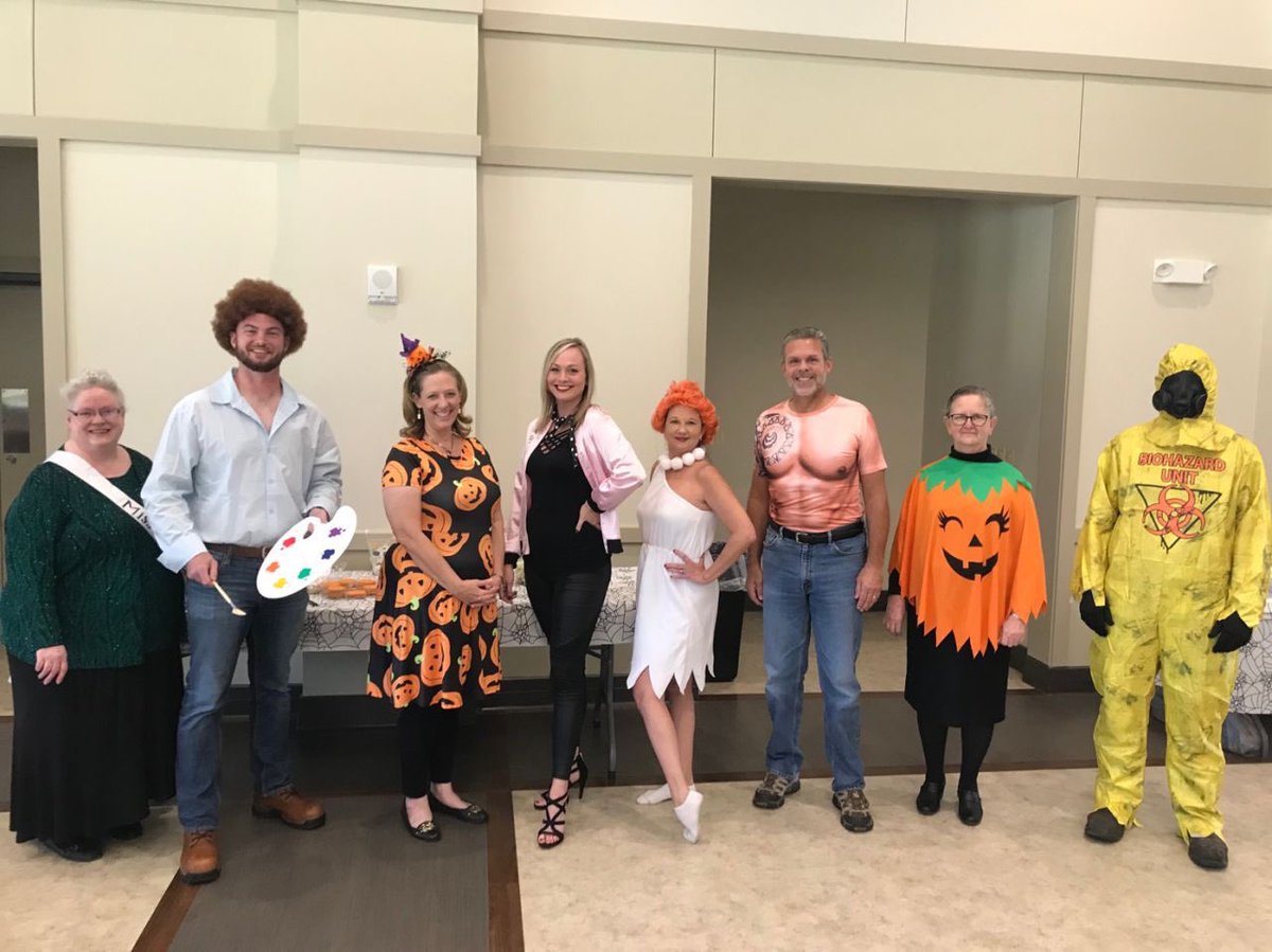 EnglandAirpark's tweet photo. Happy Halloween from the employees of England Airpark & Alexandria International Airport! And CONGRATULATIONS to Paula Lazarone on winning both our Chili Cook-Off and Costume Contest. #HappyHalloween #EmployeeFun #EnglandAirpark #FlySafeAEX #FlyAEX https://t.co/p4Q7mK5hjZ