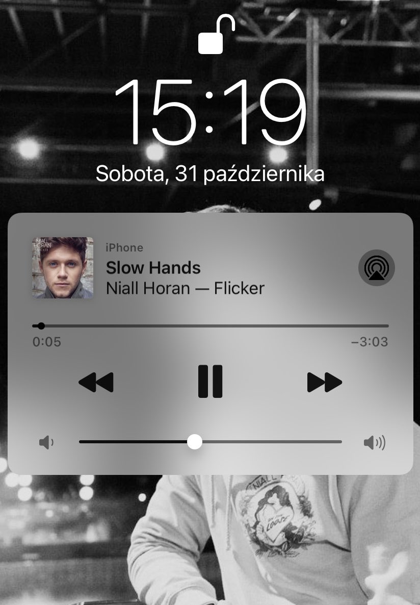 gigiihoran's tweet photo. #streamslowhands #SlowHandsTo1Billion @NiallOfficial https://t.co/PCVRqcAXlS