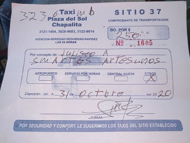 Trafico_ZMG's tweet photo. Pues ni tan solidarios @TransporteJal nos llegan muchísimas quejas de que taxistas están haciendo su agosto cobrando a sobreprecio. https://t.co/HIviCSbmPJ