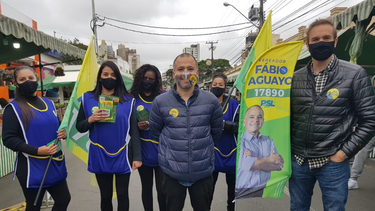 FABIOAGUAYO's tweet photo. Buscando mais apoio para continuar minha defesa à cadeia produtiva que defendo.
#Fabioaguayo #Fabioaguayo17890 #Curitiba #Vereador #abrabar #alimentação #Gastronomia #Turismo #sabadou https://t.co/rsTdOiKs7I