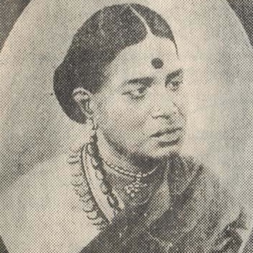 Dhanakoti Ammal popularized many Shyama Sastry compositions. Here is a photograph of Dhanakoti Ammal