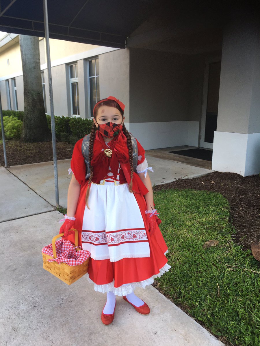 NBPSLower's tweet image. Our students bring so much joy and happiness to every day. We had so much fun yesterday! Thanks to @NbpsChristina for the treats. @NBPSEagles