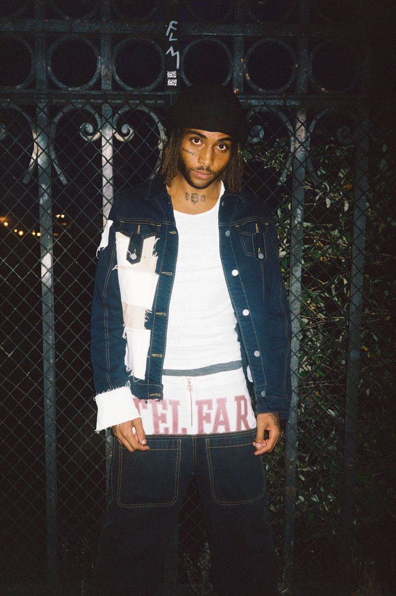 bilsbybils's tweet photo. @Ruki88_8 with our jean jacket! 🤍https://t.co/0ENAb08joV https://t.co/a851nYPDx2