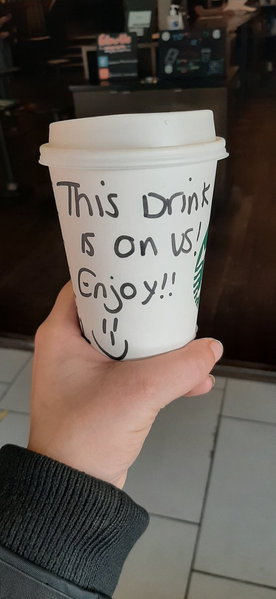 1988maz's tweet photo. @StarbucksUK thank you Bournemouth for my birthday treat xx https://t.co/bfI712KBck