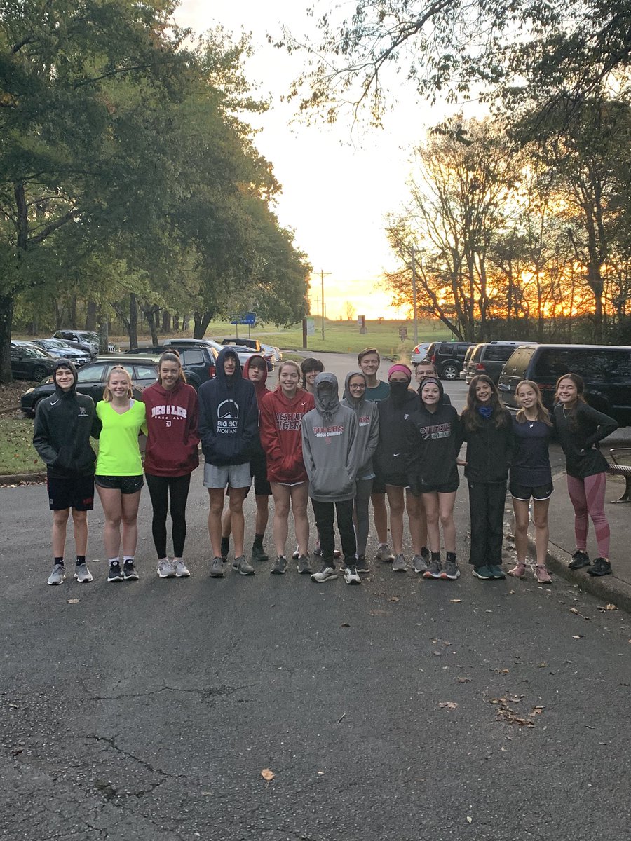 Last long run before sectionals. 7am / 7miles for these runners. DHS XC- sectional ready! <a href="/4theluv14/">Bryan Lindsey</a> <a href="/patricebrown91/">Patrice Brown</a>