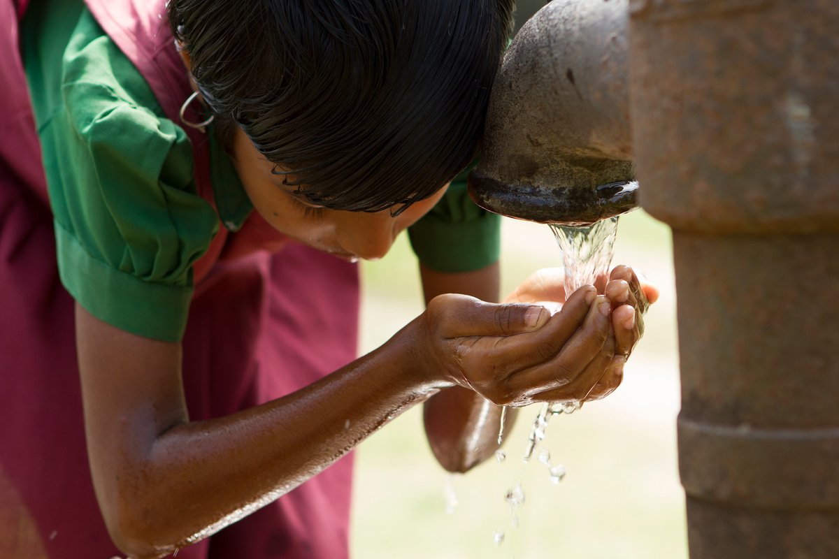 waterforpeople's tweet image. For people around the world, access to safe water changes everything. That's why we're committed to making sure these services are sustainable for the long term, and not just for today. 

Learn more about our Everyone Forever model - waterforpeople.org/everyone-forev…