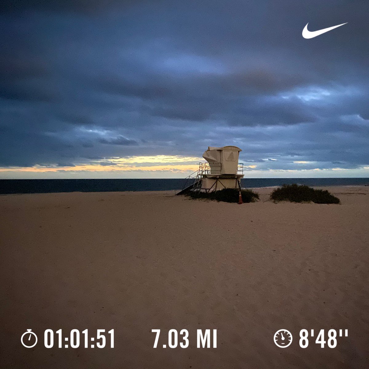 charitygruwell7's tweet photo. #runvero #saturdaysunrise #southbeach @shannoncapezza https://t.co/KYz5DofXFl