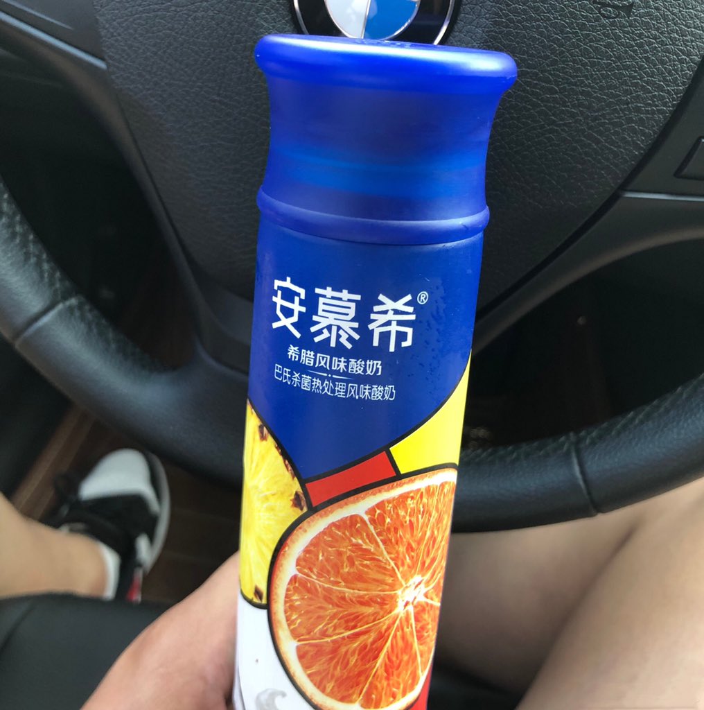 QZGG9631's tweet photo. 不管是杭州还是南京都不好玩 吃不惯睡不惯 https://t.co/bzFtQqQEUP