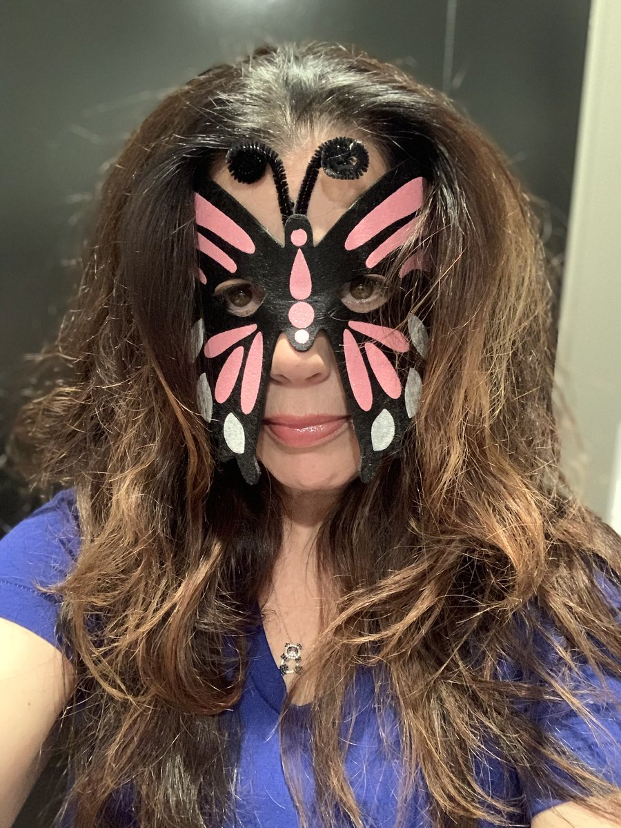 LAlupusLady's tweet photo. #Lupus does not enjoy holidays...

As a “Butterfly Warrior” you can shift your traditional celebration... #VoteScienceStrong and have a #HappyHalloween https://t.co/iFLg5llFXu