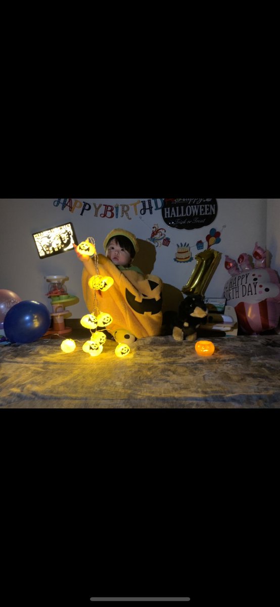 yuina2000612's tweet photo. 秋那ちゃん1歳おめでとう🤗❤️🎁⭐️
ハッピーハロウィン🎃 https://t.co/YDPEh4fNnz