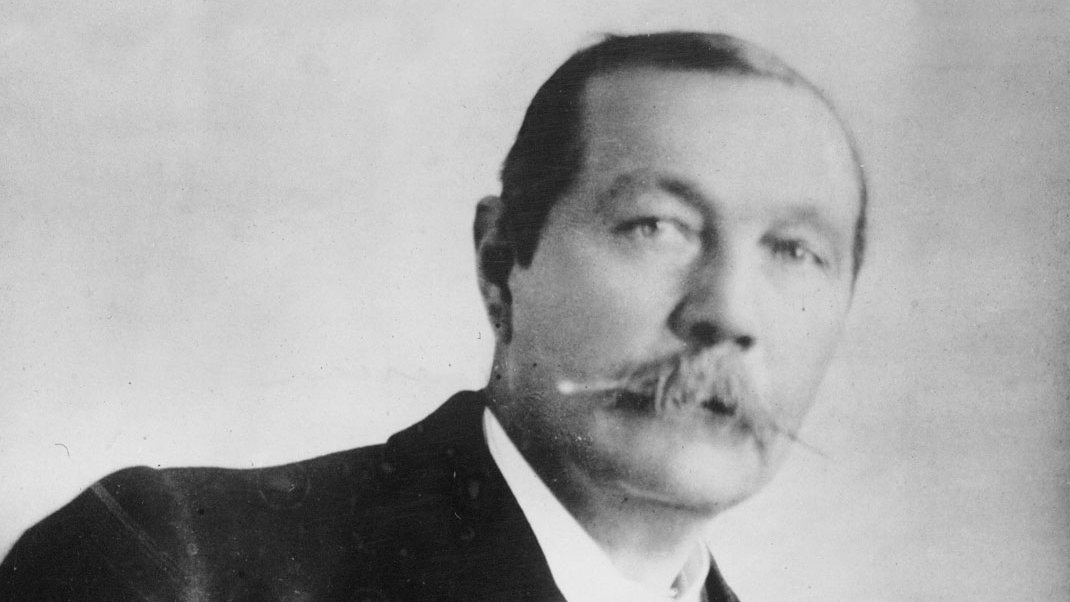 None other than  #Sherlock creator Arthur Conan Doyle attended a seánce at which American violinist Florizel von Reuter (who died 1985!) interrogated Ghost Dickens about the lost finale of "Edwin Drood," and was told,"Edwin is alive and Cris[parkle] is hiding him" 