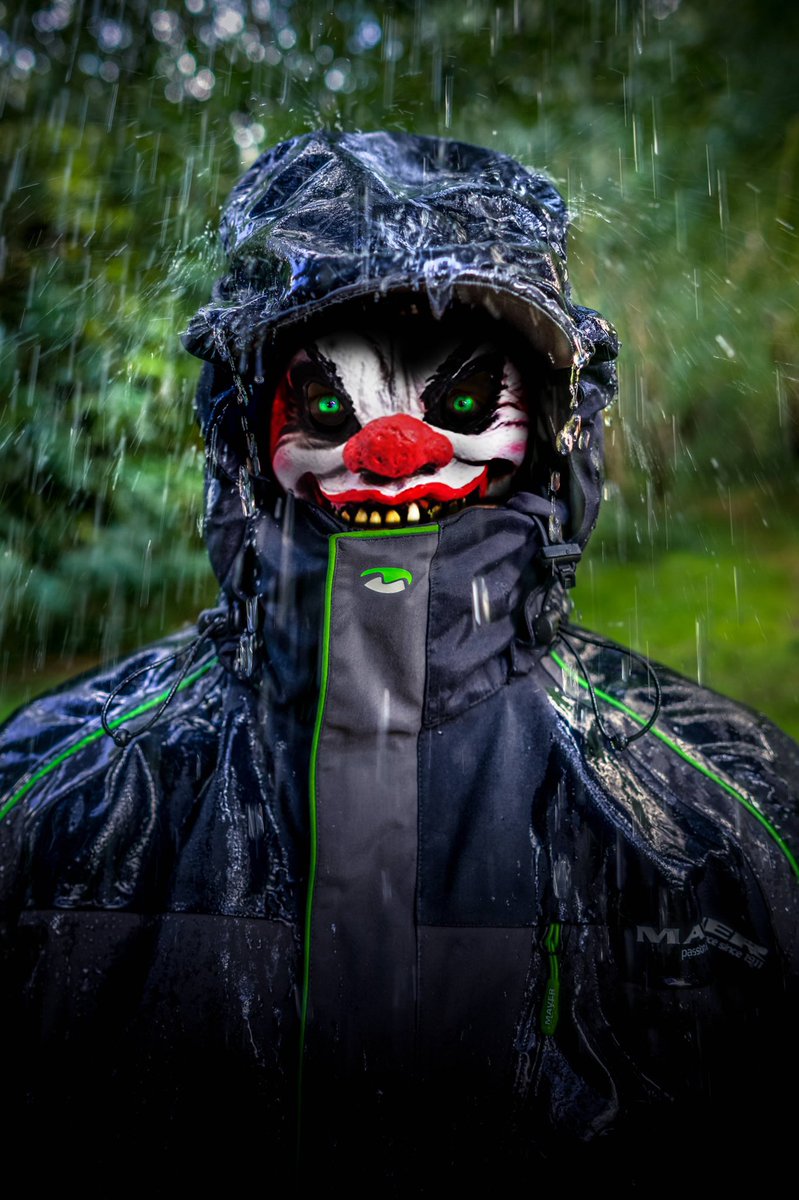 MaverUK's tweet photo. Happy Halloween 🎃🤡💀👻 @Callum_dicks https://t.co/1FkU9axDhn