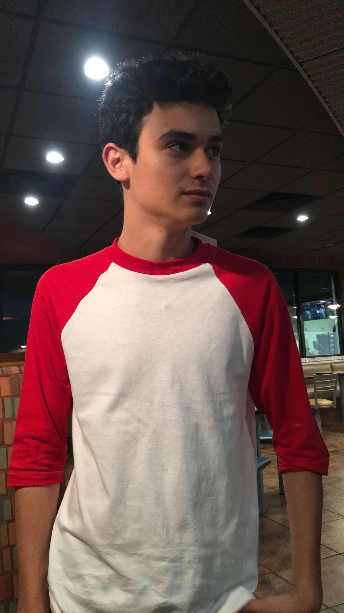 Happy birthday to 1 of my 3 guy friends who also looks like Dan Humphrey 