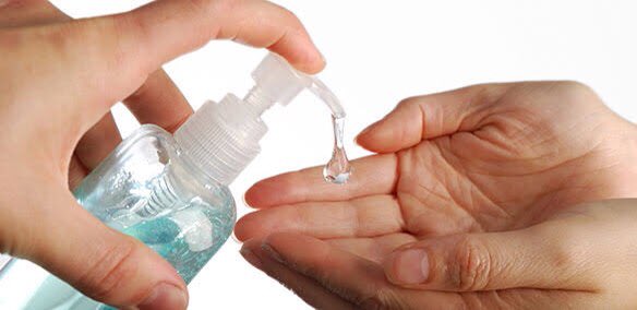 PringlePiper's tweet photo. Keep your hands clean and sanitize every 20 minutes 💧The virus is still living guys ! #FeMaleosis #beardvirus  #COVID19 # https://t.co/6TX4vlLAk4