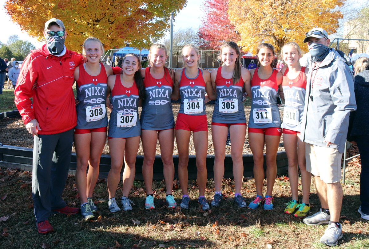 Congratulations to the Lady Eagles <a href="/NixaXC_TF/">Lance Brumley</a> as they are your Class 5 District 6 🏆 Champions! The Lady Eagles are headed to the State meet next Saturday, Nov. 7, 2020.

Way to go, girls! 🦅

<a href="/OzarksOzone/">Ozarks Sports Zone</a> <a href="/HeadlinerSports/">Pat Dailey/Headliner Sports</a> <a href="/scoreboardguy/">SCOREBOARD GUY</a> <a href="/CentralOzarkCon/">Central Ozark Conference Athletics</a>