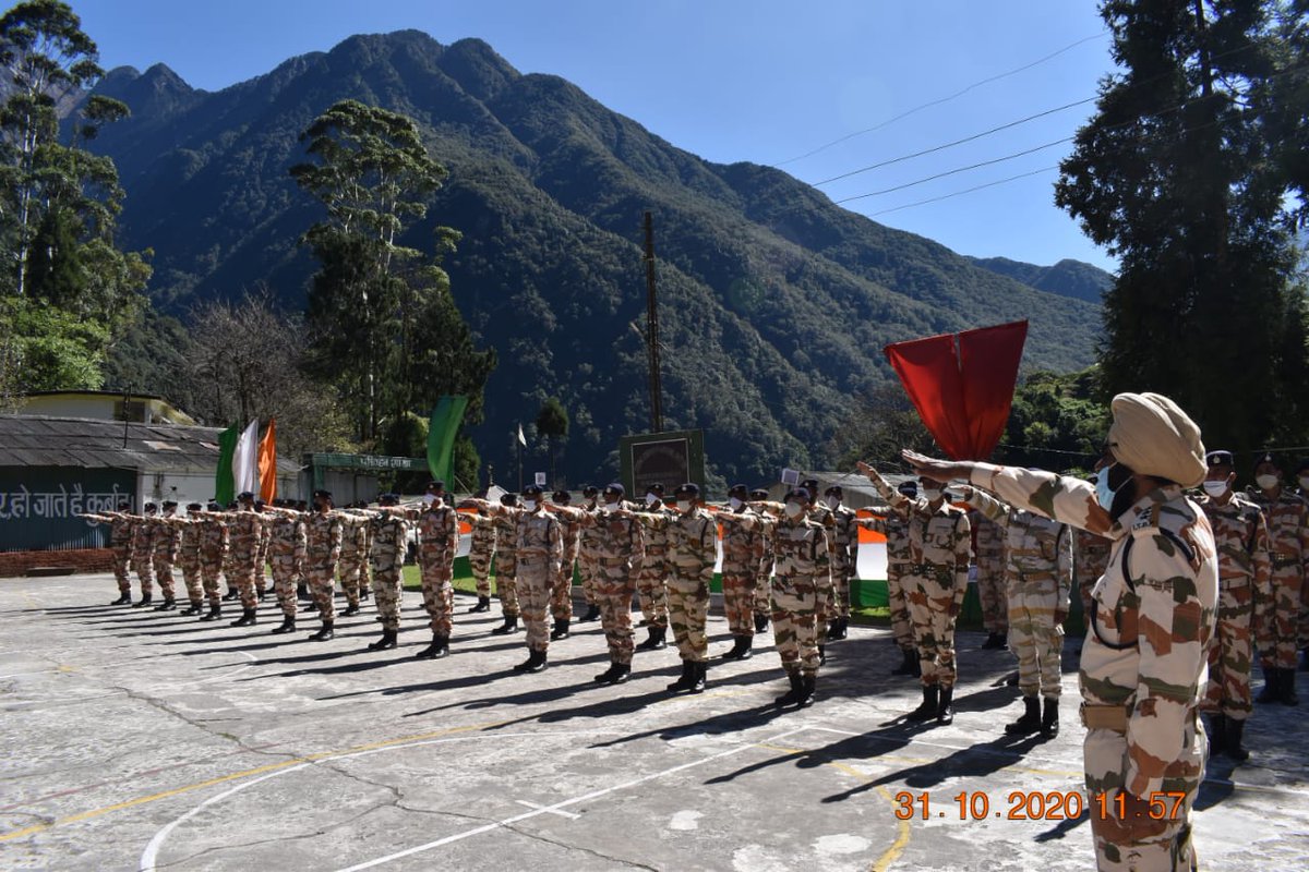 ITBP_official's tweet image. Himveers of 11th Battalion ITBP Sikkim took unity pledge on #NationalUnityDay2020 
#Himveers
