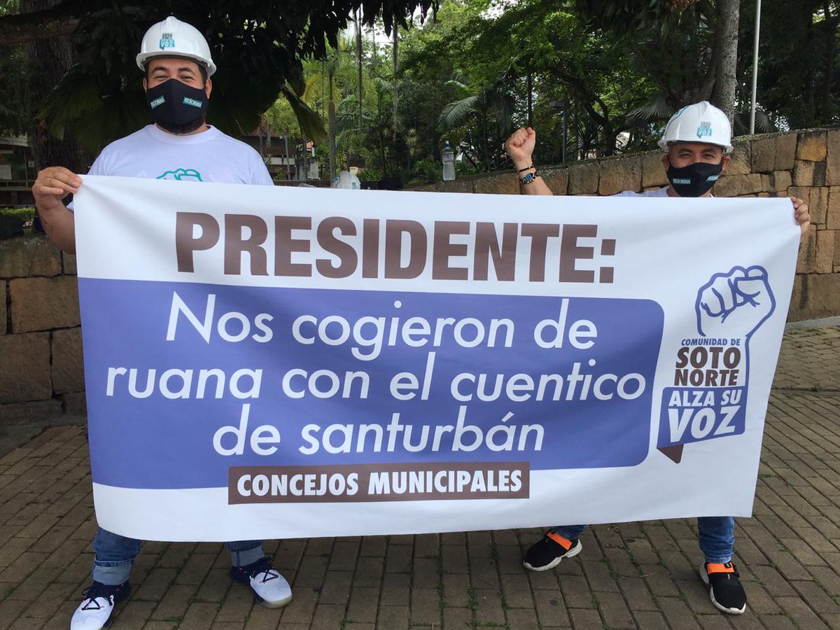 JulioAcelas's tweet photo. #SotoNorteAlzaSuVoz
Comunidades #SotoNorte, CUIDADORES HISTORICOS DE SANTURBAN, PIDEN ser ESCUCHADOS por @IvanDuque ante el ABANDONO estatal, la discriminaciòn y señalamiento que han recibido por la defensa de su territorio y DIGNIDAD/
@MinEnergiaCo @Brigittelgb @ANLA_Col @UIS https://t.co/bSJW27VdA4