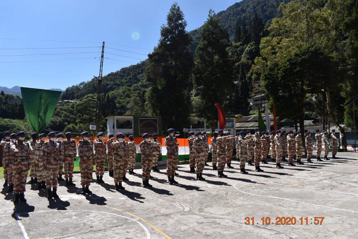 ITBP_official's tweet image. Himveers of 11th Battalion ITBP Sikkim took unity pledge on #NationalUnityDay2020 
#Himveers
