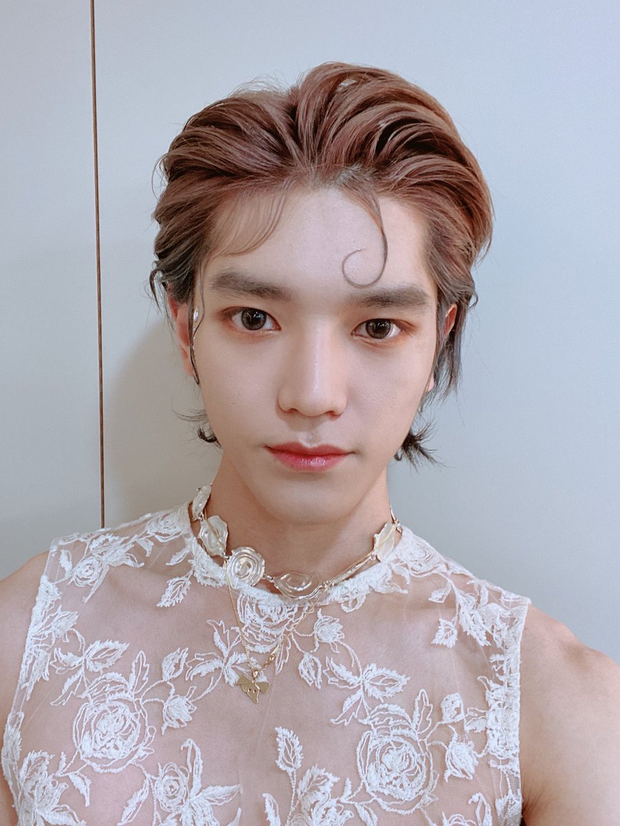 dailybubble127's tweet photo. • Taeyong https://t.co/ch4gDydCXl