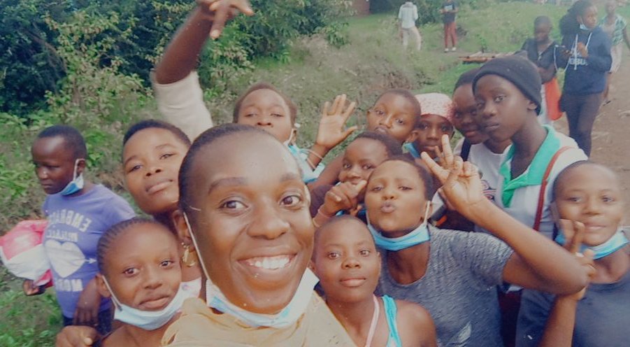 CommunityRescu1's tweet photo. Girls are powerful agents of change. We had a successful activity today. We are committed to ending periods shame! @gulf_hub @brian_wasao @WOVOP_org https://t.co/3AlZ8mxq7W