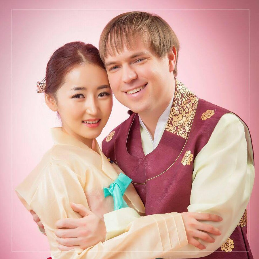 Who Is Yeonmi Park Spouse Ezekiel?