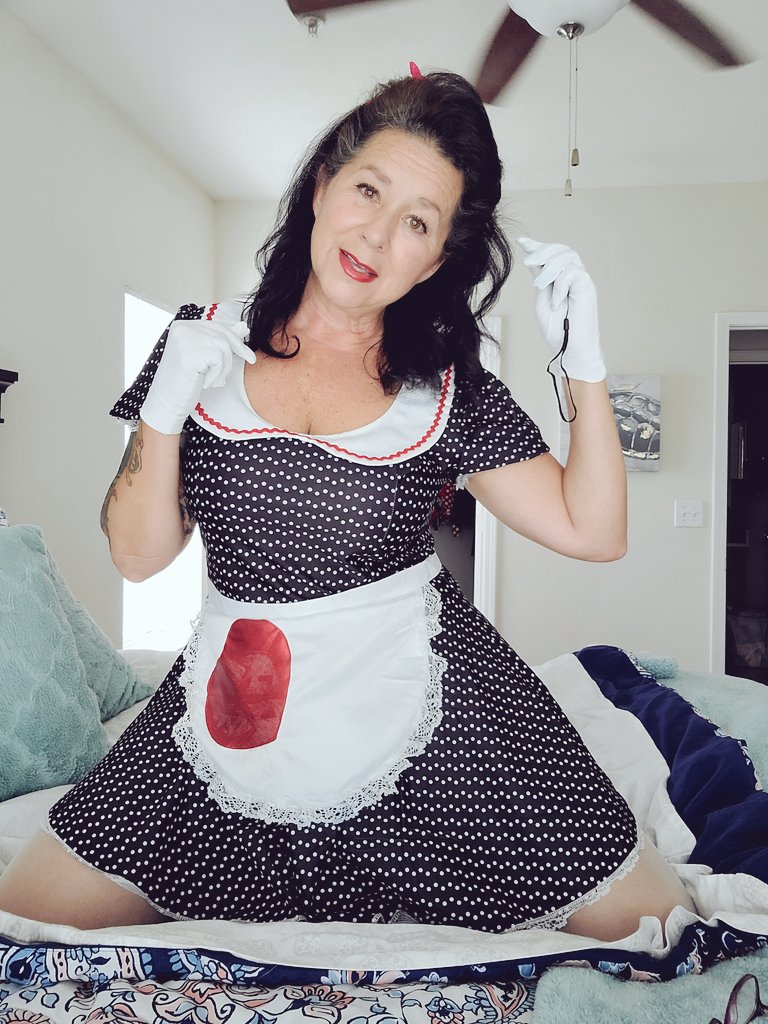 50s Costume Porn - Dave and Monica on Twitter: \